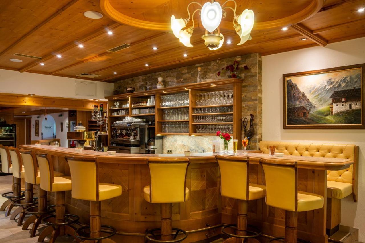 Hotel Rastbichlhof Neustift im Stubaital Eksteriør billede